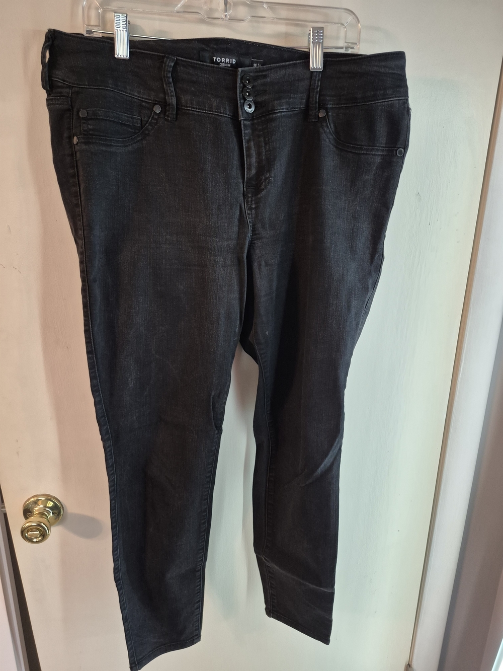 torrid Washed Black Skinny Jeans - Stretch Rise